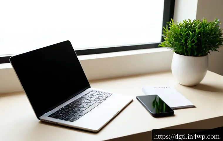 미니멀리즘을 위한 소셜 미디어 관리 가이드 - Photorealistic minimalist home office scene, an organized desk with a smartphone placed face down be...
